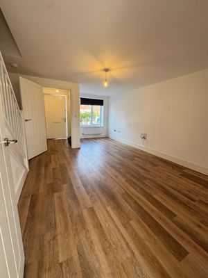 Photo 21- click for photo gallery